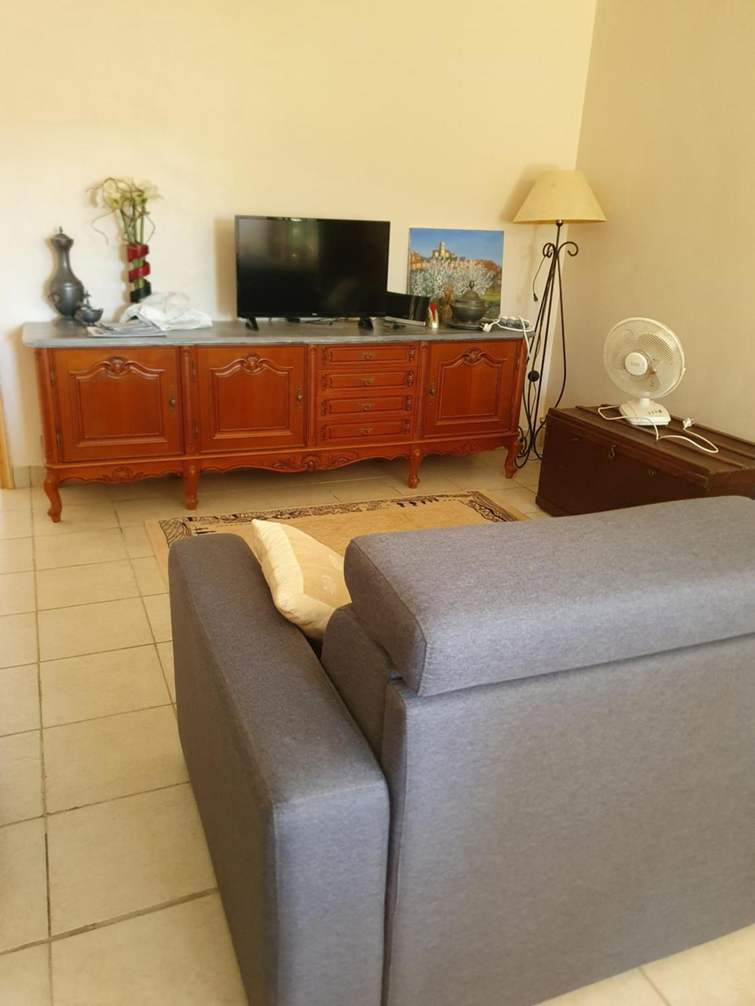 Appartement T2 Bas De Villa Avec Jardinet Au Calme Proche Mer لا سين سور مير المظهر الخارجي الصورة